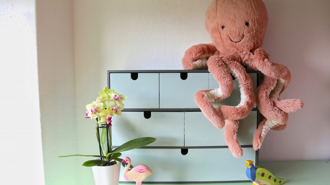 IKEA Hack, DIY mini ladekast in je favo kleuren!